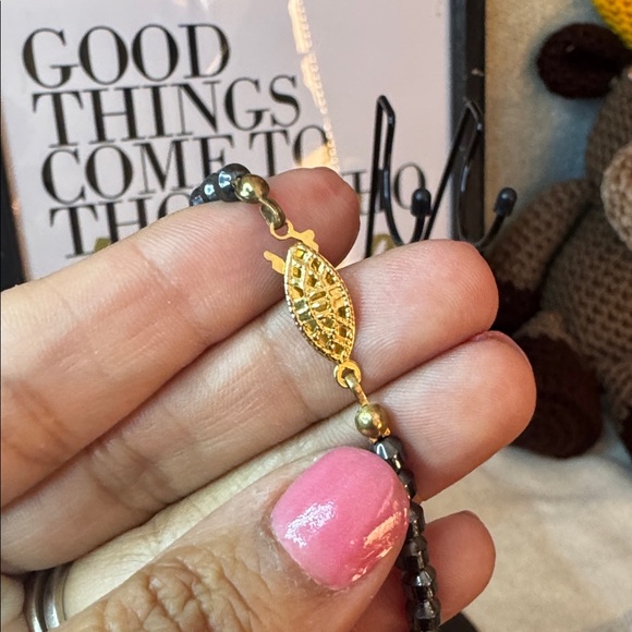 Black and Pearl Beaded Necklace - Picture 3 of 3